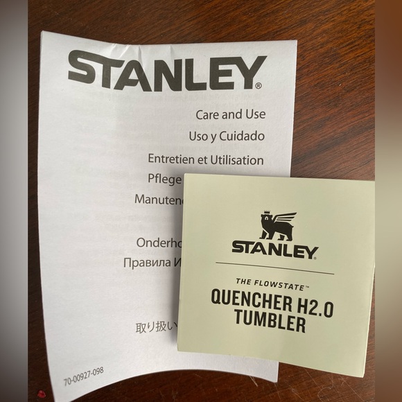 NWT Stanley Quencher H2.0 30oz Tumbler - Picture 3 of 6